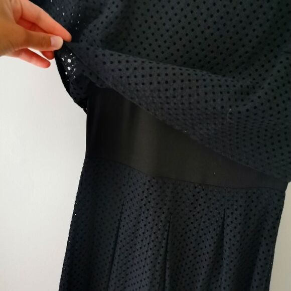 Cremieux fit and flare eyelet lace dress size S - Picture 3 of 6